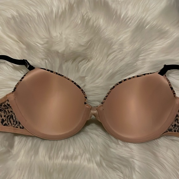 Victoria's Secret Animal Print Demi Cup Underwire Bra - Picture 12 of 16